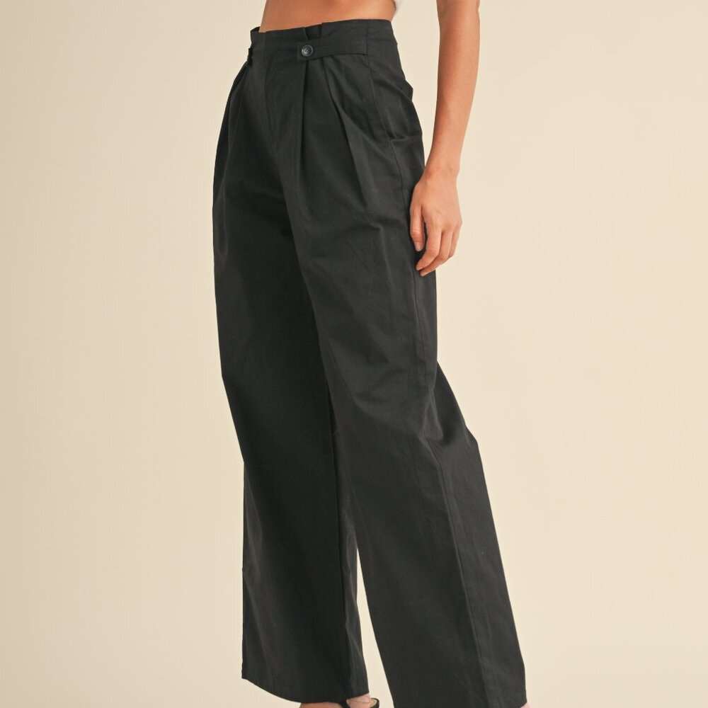 Pleated Wide Leg Pants